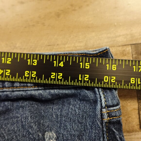 Levi’s 501 Cutoff Denim Shorts Women’s W32 Blue Distressed High-Rise Button Fly - Picture 7 of 13